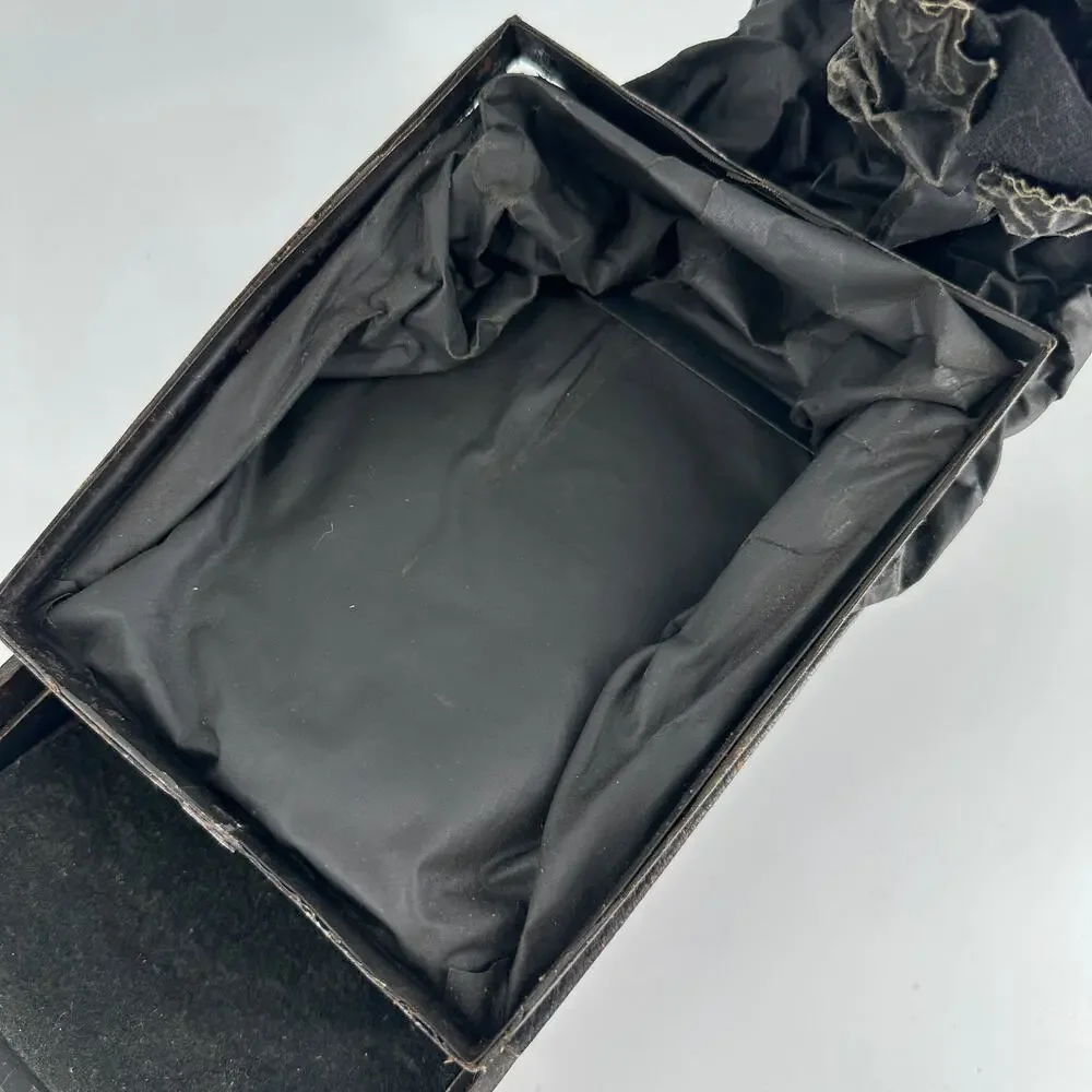 1897 Vive Camera No. 4 Antique 4x5 Plate Camera w/ Focusing Hood Chicago